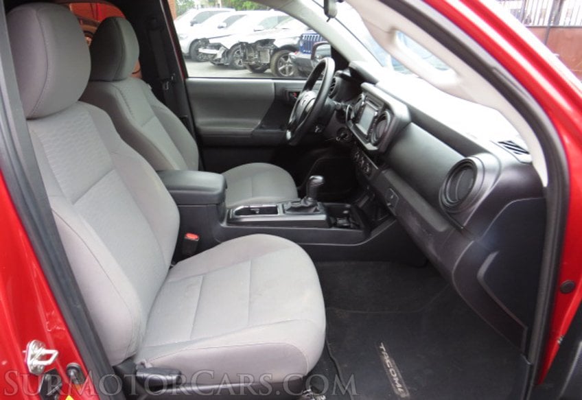 2017 Toyota Tacoma - Image 23