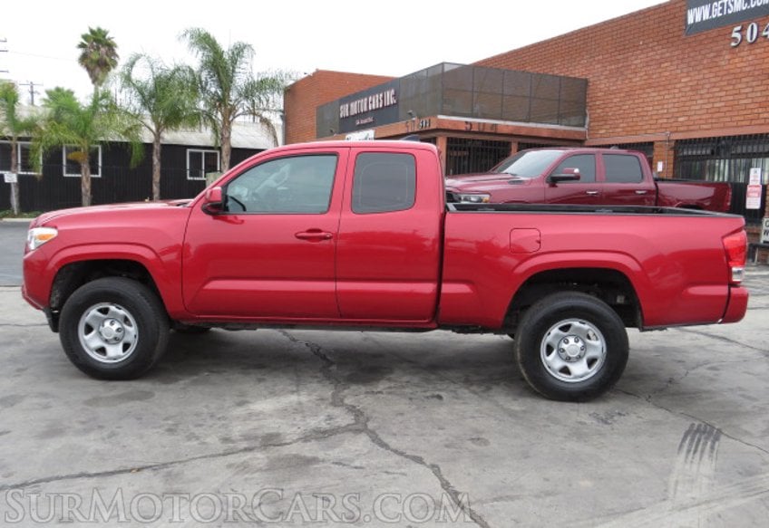 2017 Toyota Tacoma - Image 11