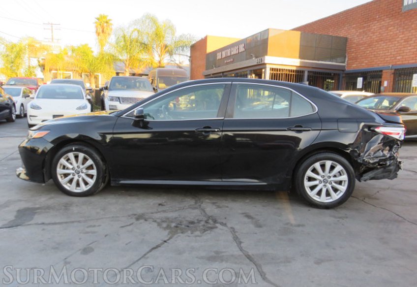 2020 Toyota Camry - Image 5