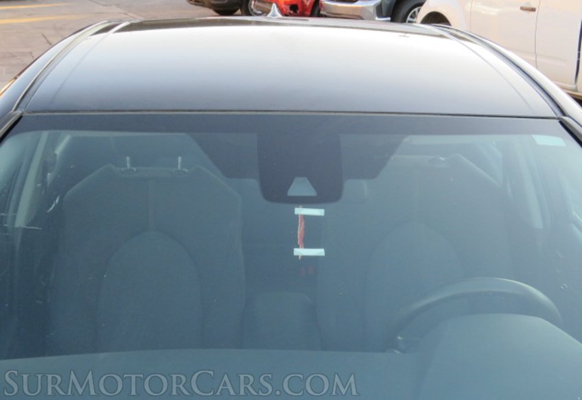 2020 Toyota Camry - Image 13