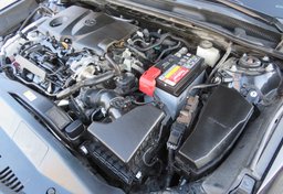 2020 Toyota Camry - Image 42