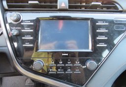 2020 Toyota Camry - Image 30