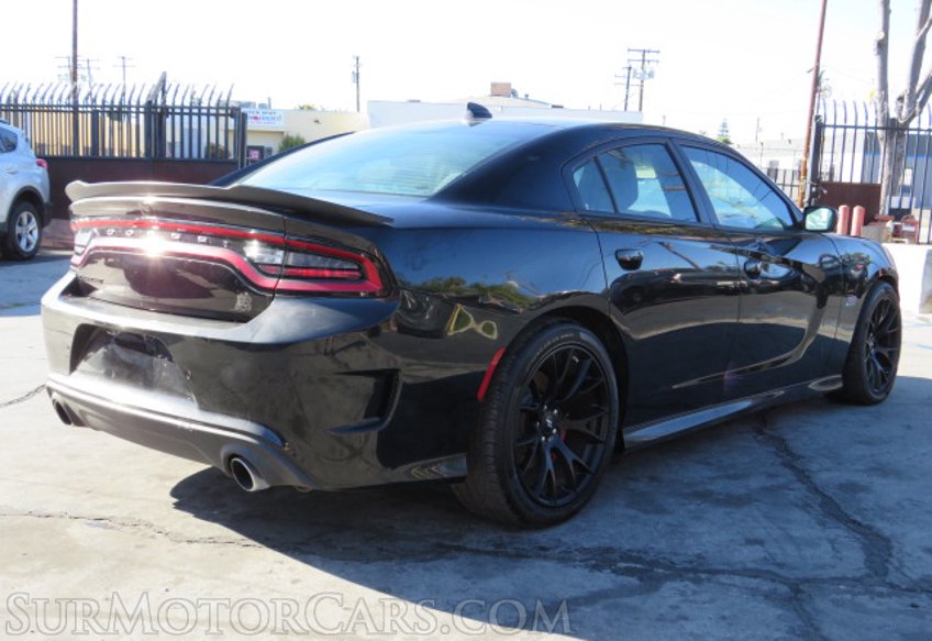 2019 Dodge Charger - Image 7