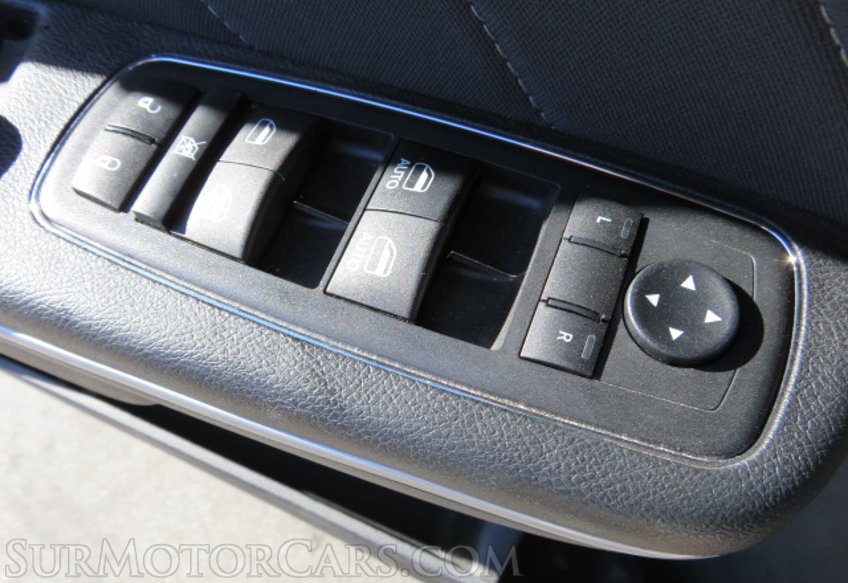 2019 Dodge Charger - Image 41
