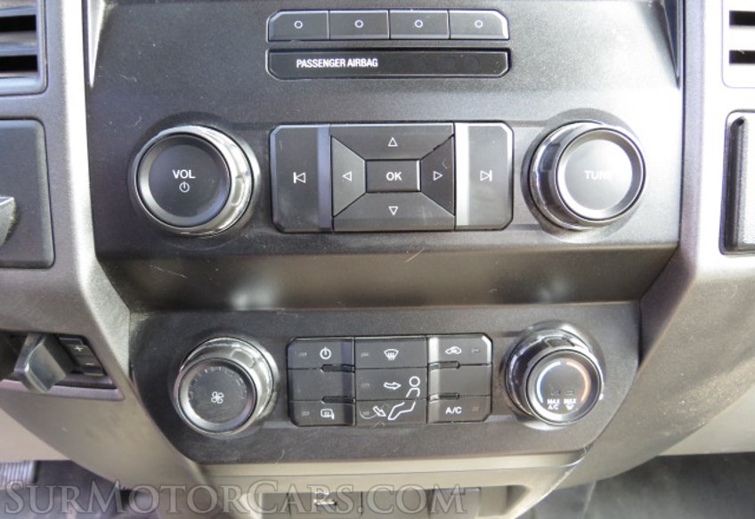 2019 Ford Super Duty F-350 SRW - Image 35