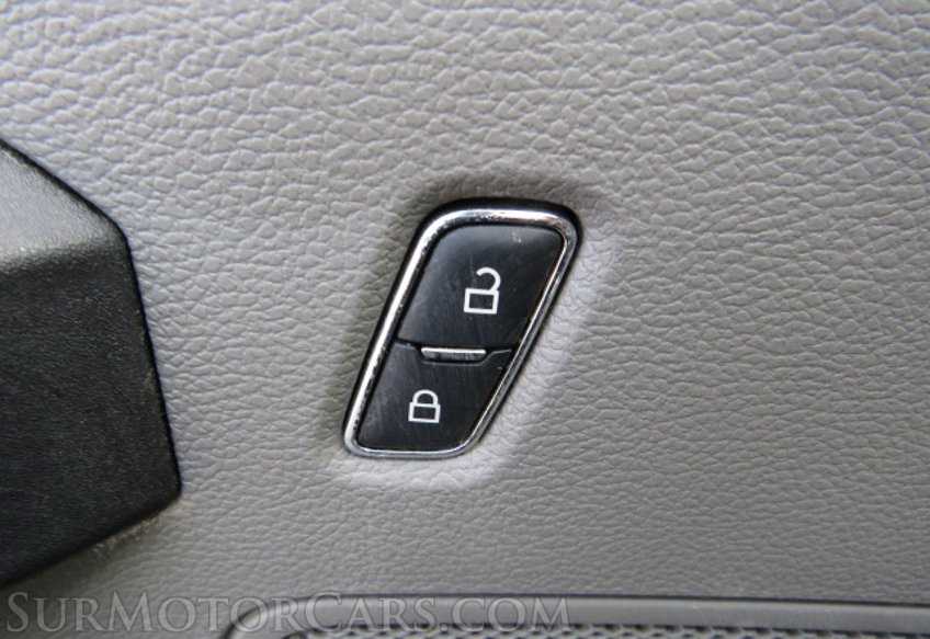 2019 Ford Super Duty F-350 SRW - Image 31