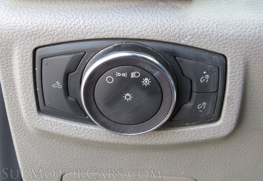 2019 Ford Super Duty F-350 SRW - Image 30