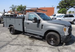 2019 Ford Super Duty F-350 SRW - Image 1