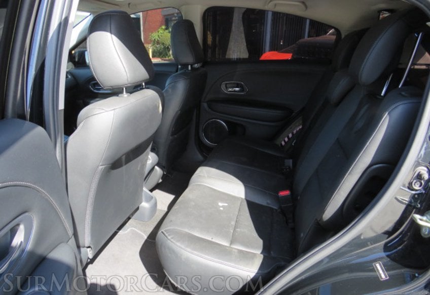 2017 Honda HR-V - Image 29