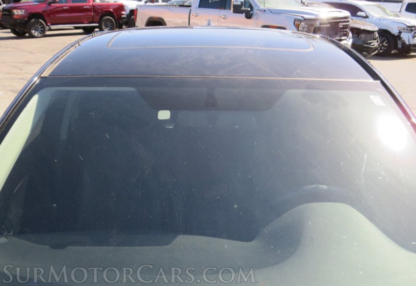 2017 Honda HR-V - Image 16