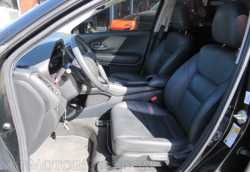 2017 Honda HR-V - Image 23