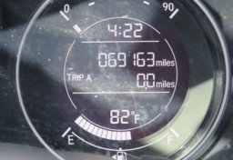 2017 Honda HR-V - Image 33