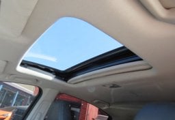 2017 Honda HR-V - Image 18