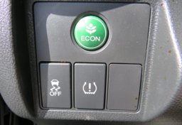 2017 Honda HR-V - Image 38