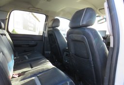 2012 GMC Sierra 2500HD - Image 29