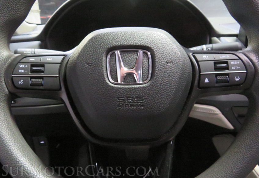2023 Honda Accord - Image 30