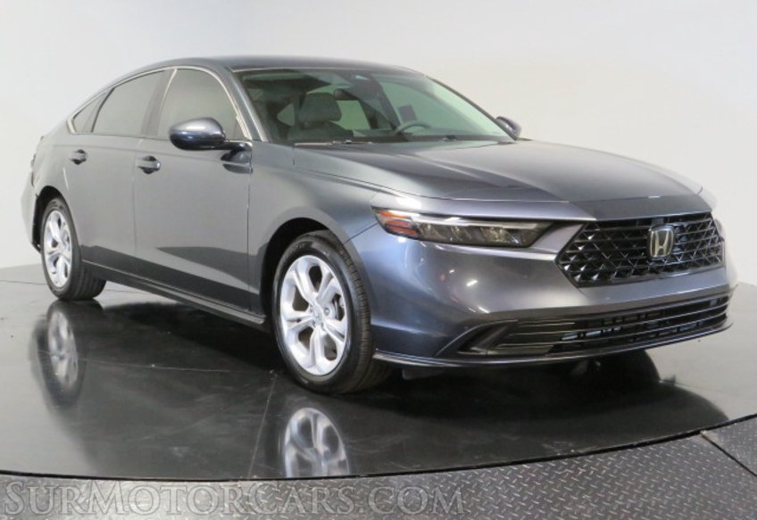 2023 Honda Accord - Image 3