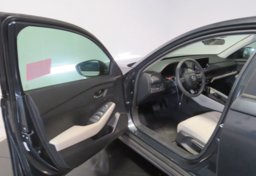 2023 Honda Accord - Image 17