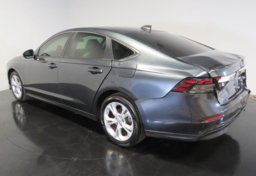 2023 Honda Accord - Image 5