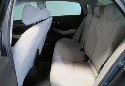 2023 Honda Accord - Image 25