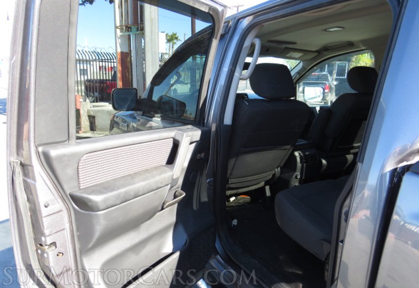 2014 Nissan Titan - Image 22