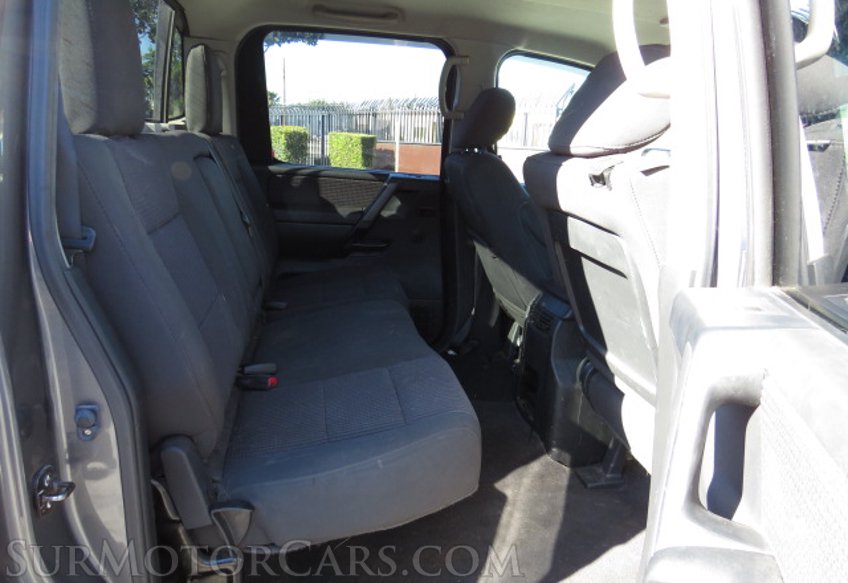 2014 Nissan Titan - Image 29