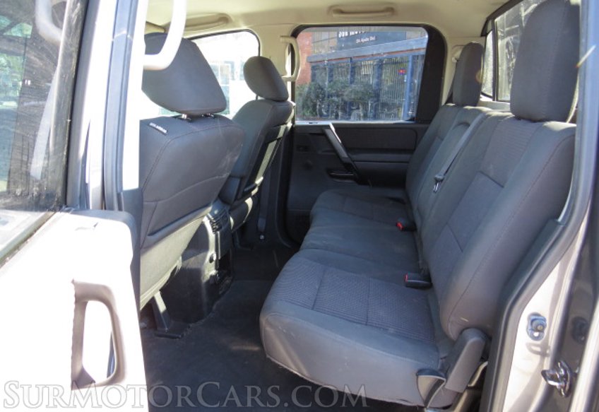 2014 Nissan Titan - Image 28