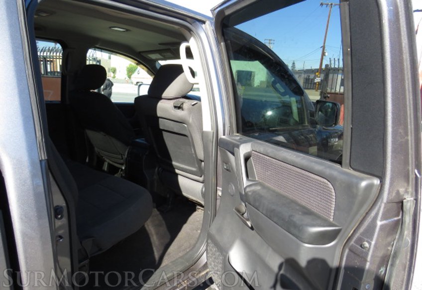2014 Nissan Titan - Image 23