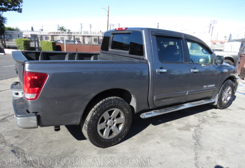 2014 Nissan Titan - Image 5