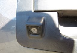 2014 Nissan Titan - Image 15