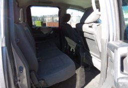 2014 Nissan Titan - Image 31