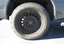 2014 Nissan Titan - Image 17