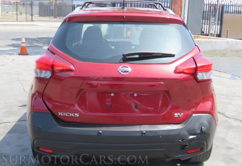 2020 Nissan Kicks - Image 10
