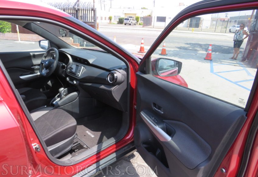 2020 Nissan Kicks - Image 21