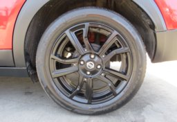 2020 Nissan Kicks - Image 16