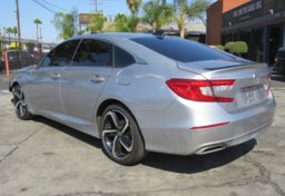 2021 Honda Accord Sedan - Image 11