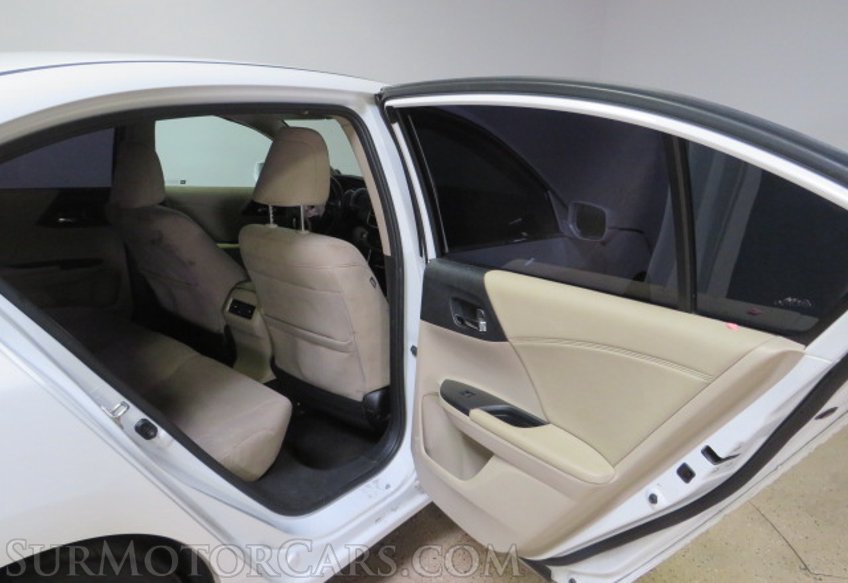 2017 Honda Accord - Image 28