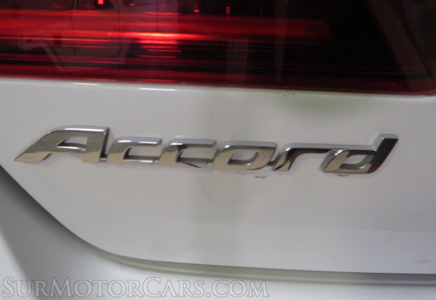 2017 Honda Accord - Image 18