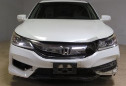 2017 Honda Accord - Image 11