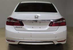 2017 Honda Accord - Image 12