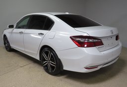 2017 Honda Accord - Image 6