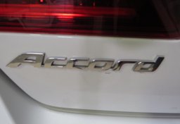 2017 Honda Accord - Image 18