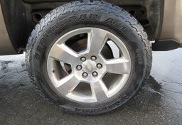 2014 Chevrolet Silverado 1500 - Image 38
