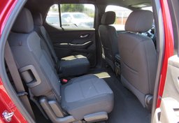 2023 Chevrolet Traverse - Image 29