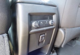 2023 Chevrolet Traverse - Image 41