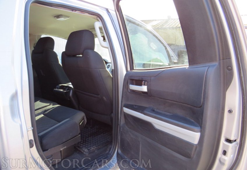 2014 Toyota Tundra 4WD Truck - Image 23