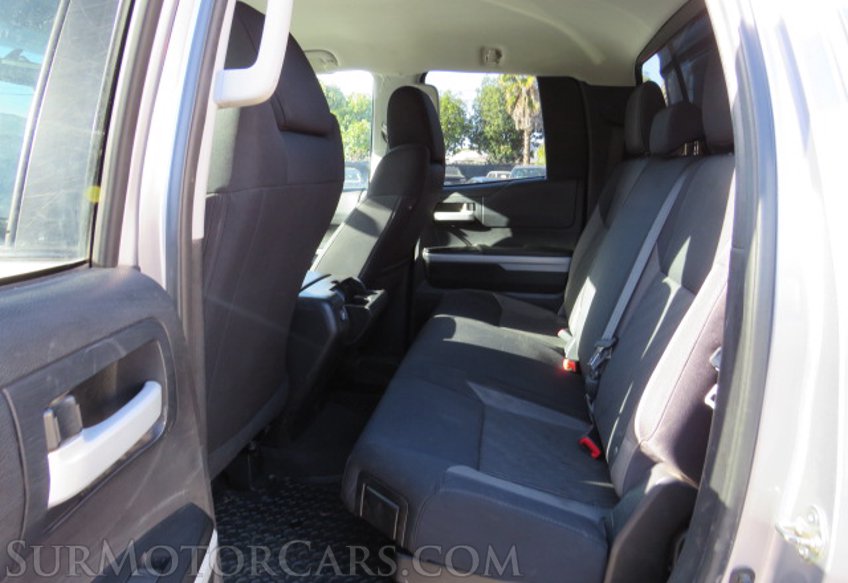 2014 Toyota Tundra 4WD Truck - Image 30