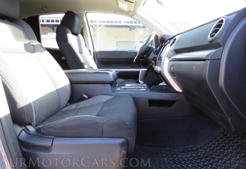 2014 Toyota Tundra 4WD Truck - Image 25