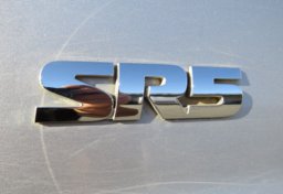 2014 Toyota Tundra 4WD Truck - Image 18