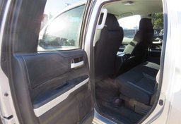 2014 Toyota Tundra 4WD Truck - Image 22